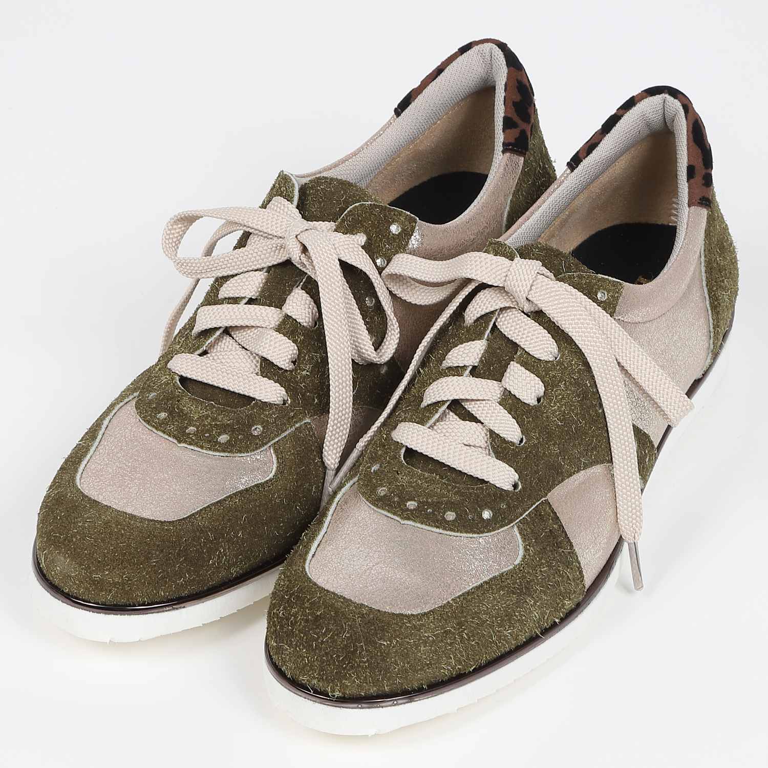 BARCLAY（バークレー）シルバーピーススニーカー アイボリー｜BARCLAY