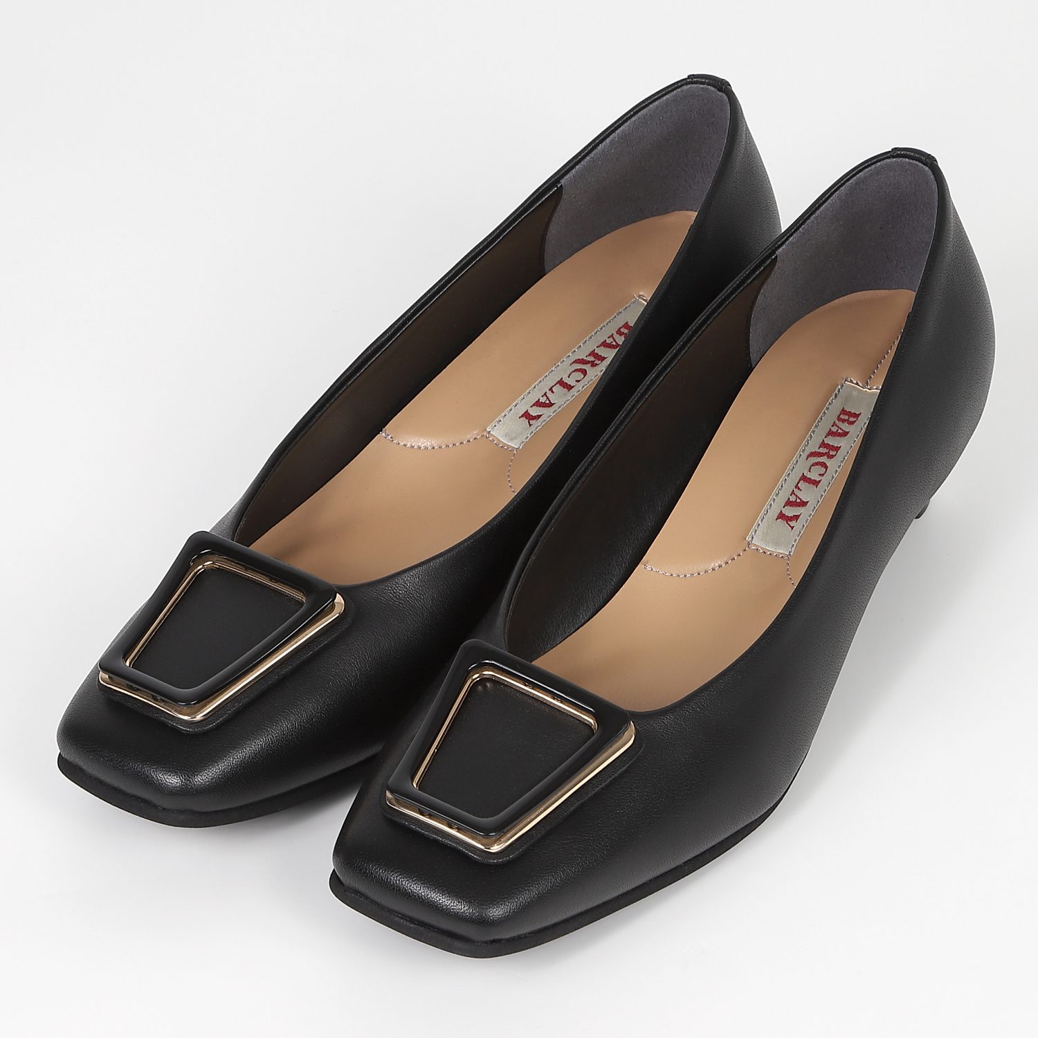 BARCLAYスクエアローヒールバックルパンプス　ブラック