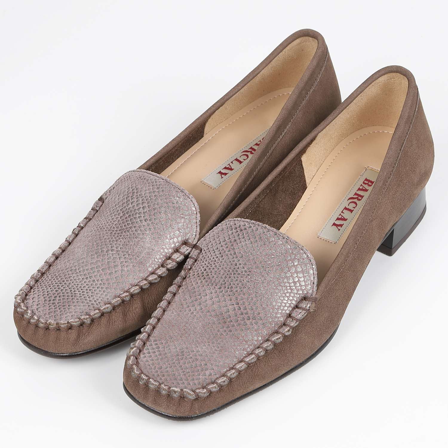 BARCLAYシンプルモカシンパンプス　チャコールヌバック