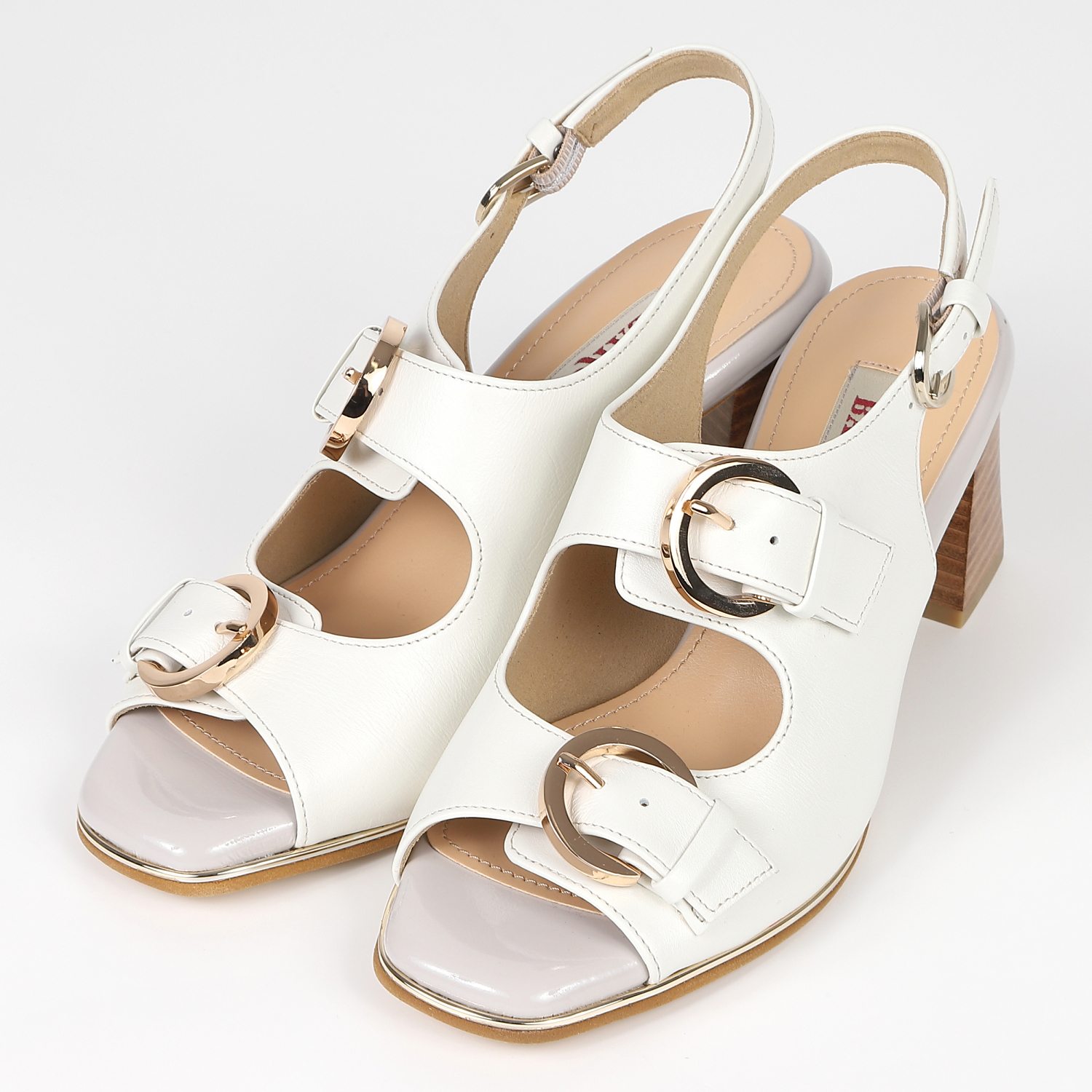 BARCLAYカジュアルヒールサンダル　アイボリー