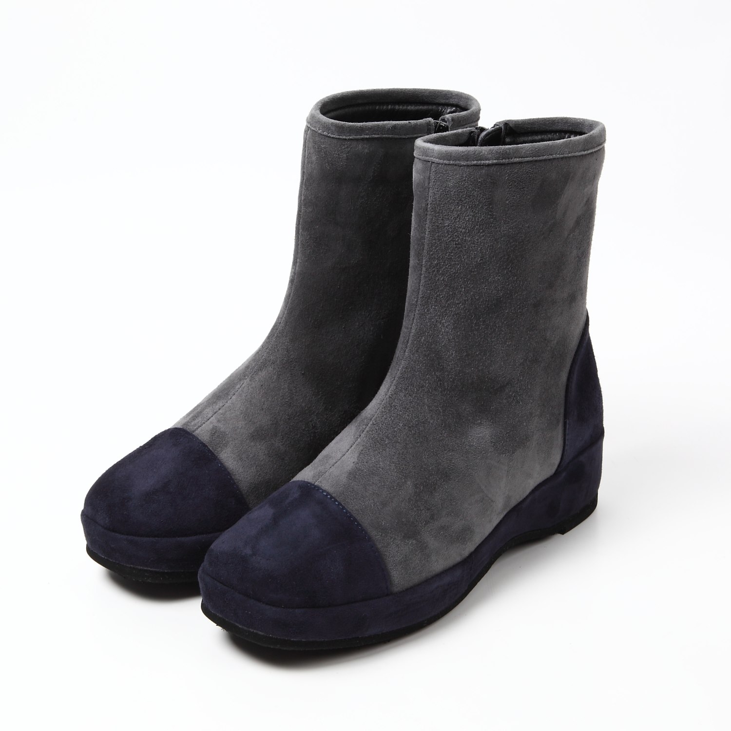 VITA NOVAボリュームショートブーツ　ダークグレースエードコンビ