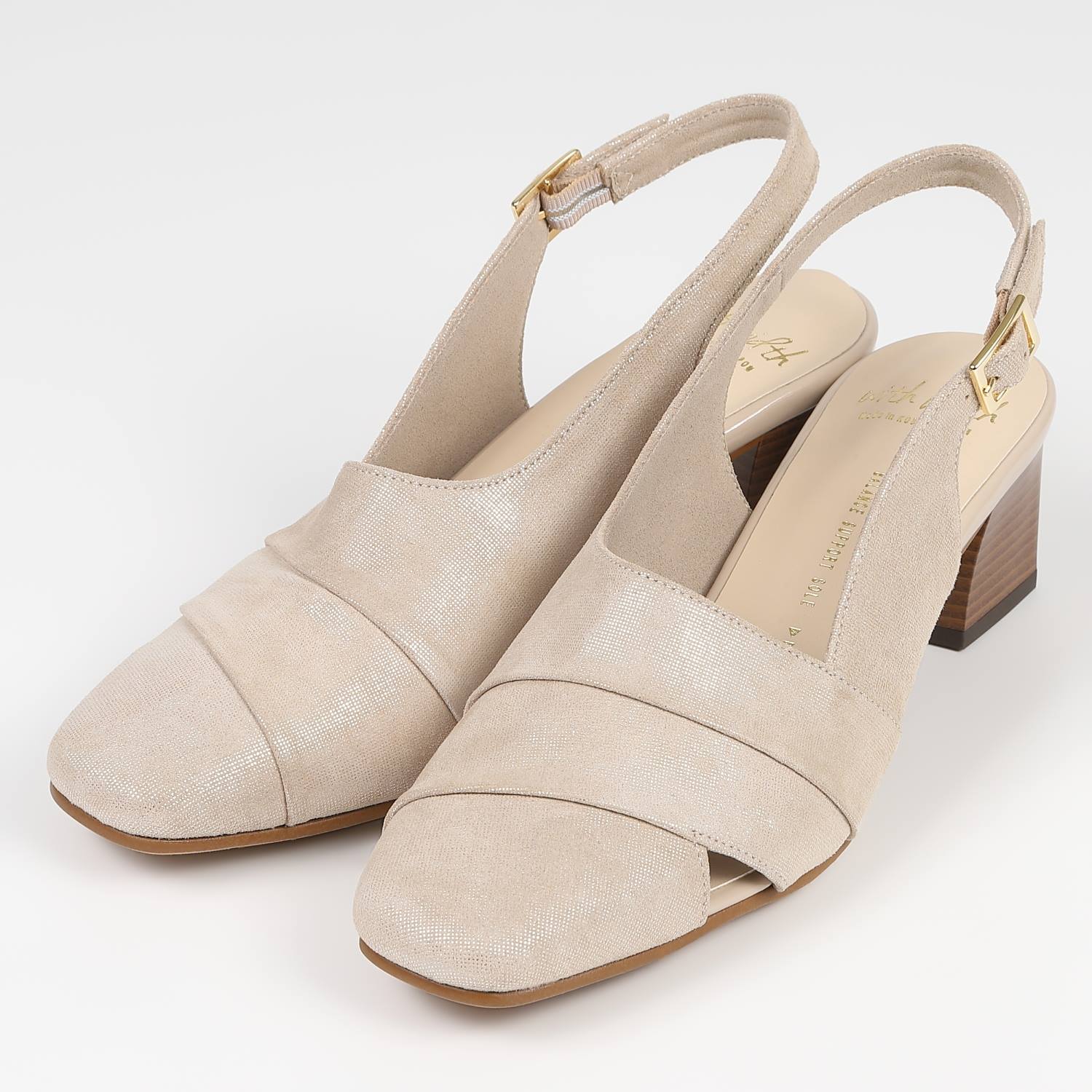 WithWidthタックデザインバックバンドシューズ　ベージュメタリック