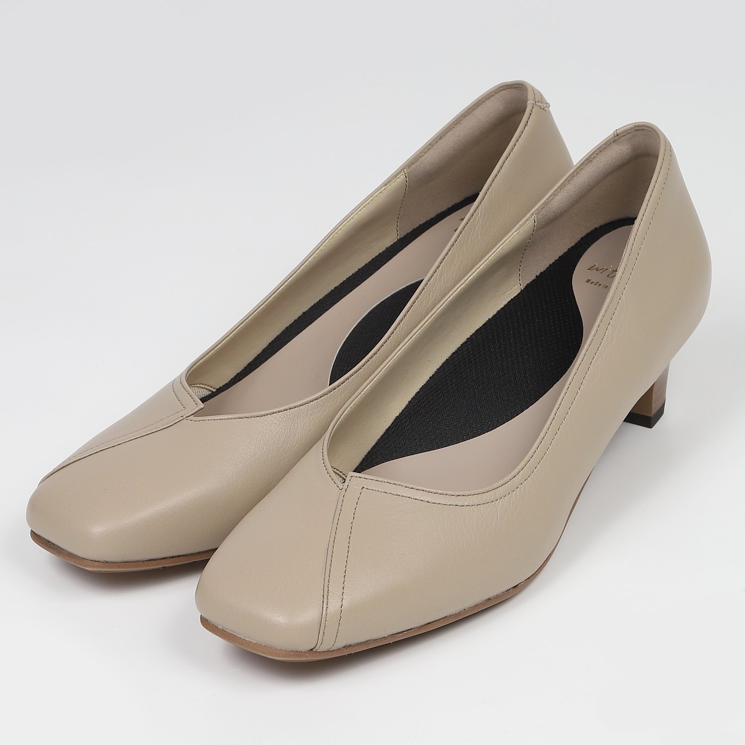 WithWidth切り返しデザインデザインパンプス ライトオーク