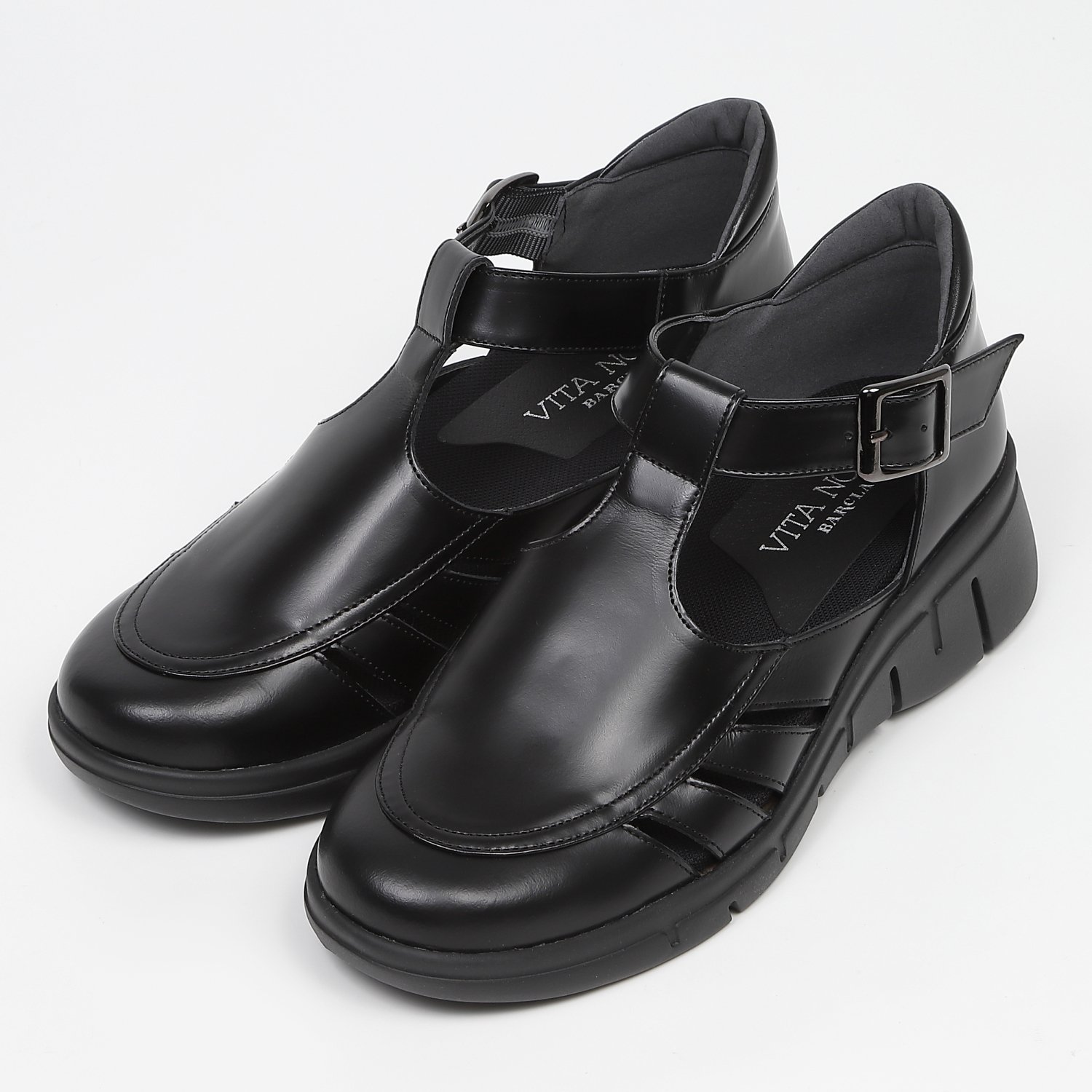 VITA NOVAグルカカジュアルシューズ　ブラック