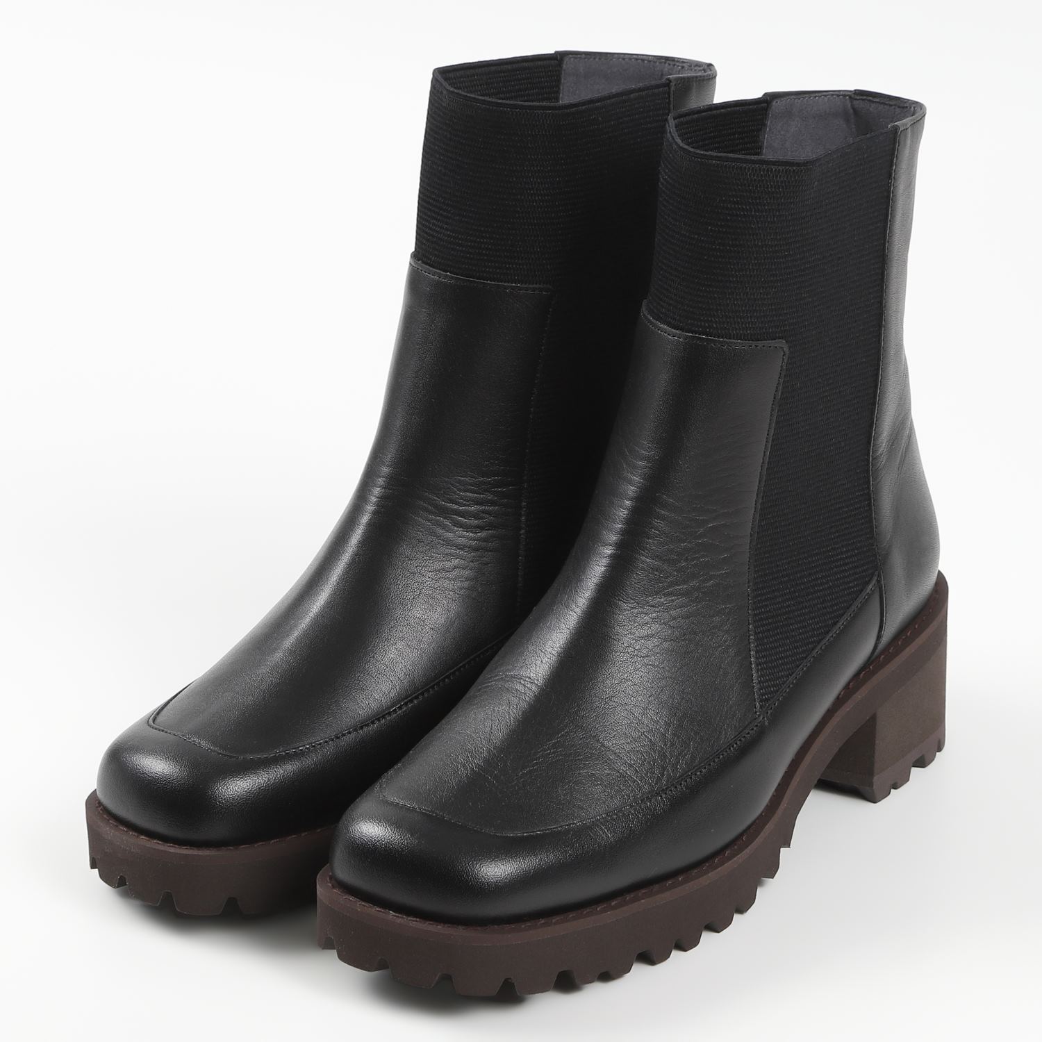 VITA NOVAヒールアップタンクソールブーツ　ブラック