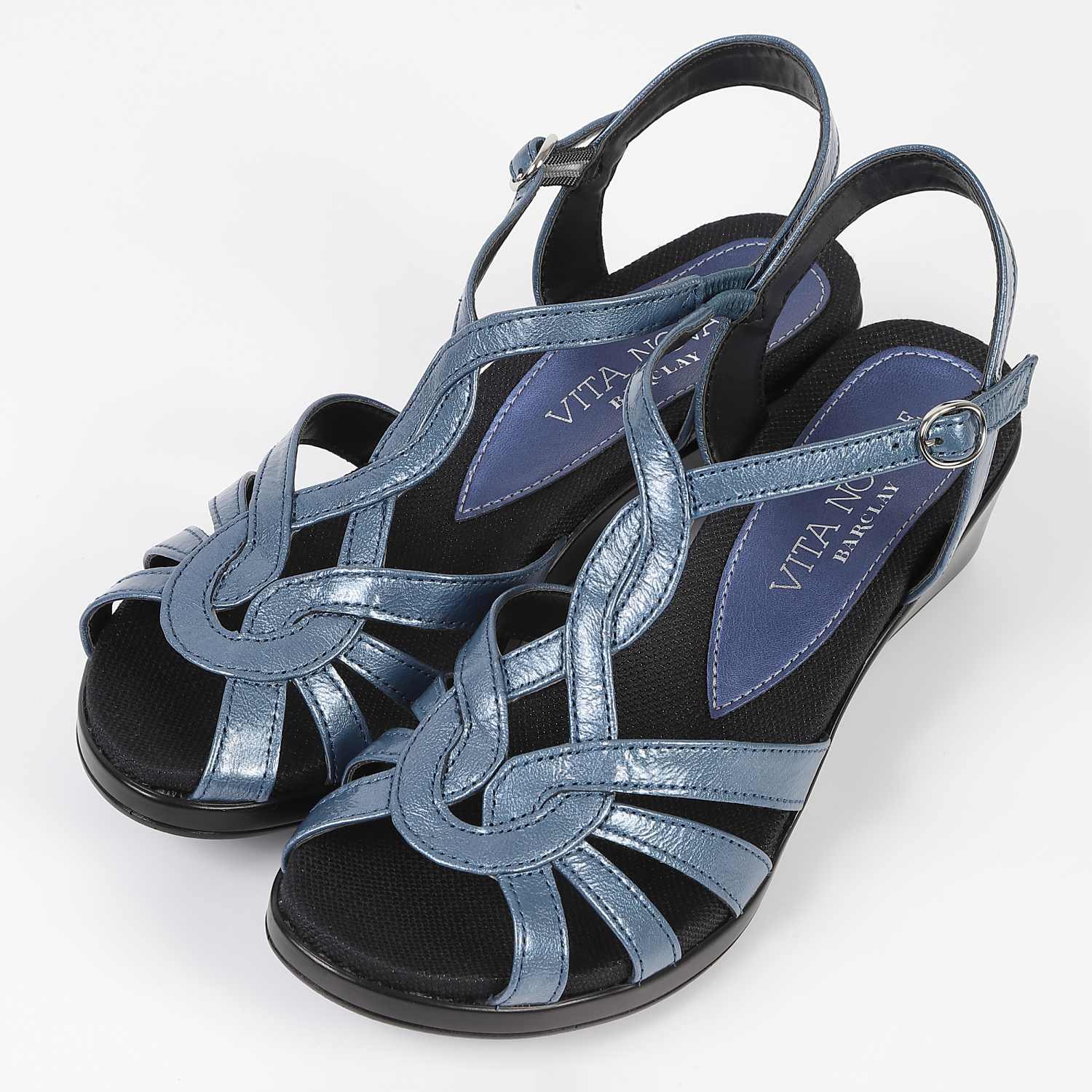 VITA NOVATストラップサンダル　コバルトブルーエナメル