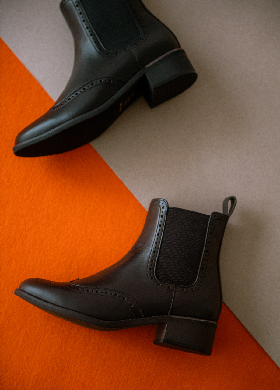 BARCLAY（バークレー）ウイングチップサイドゴアブーツ