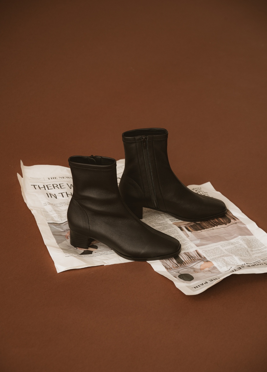 BARCLAY（バークレー）シープストレッチレザーショートブーツ