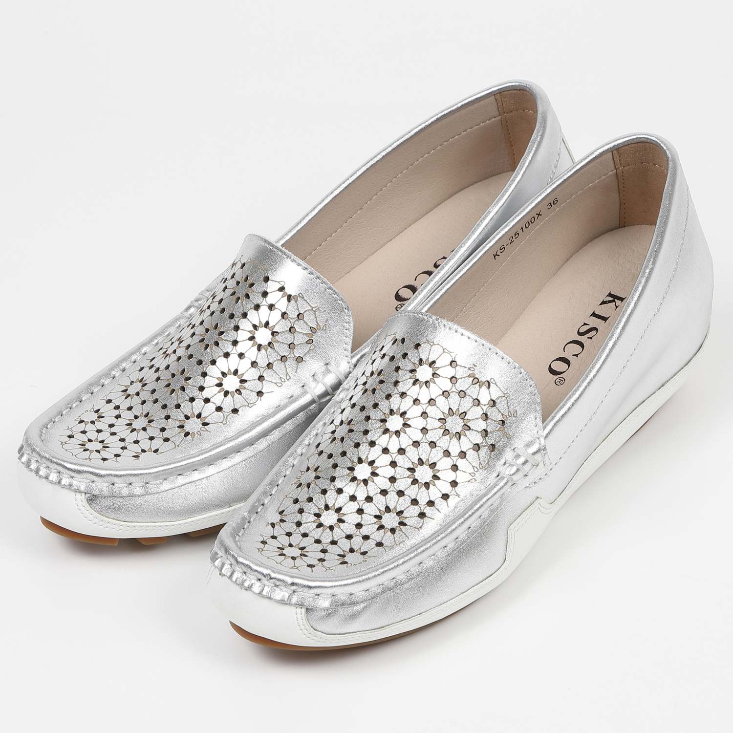 KISCOインヒールレーザーカットモカシン　シルバー