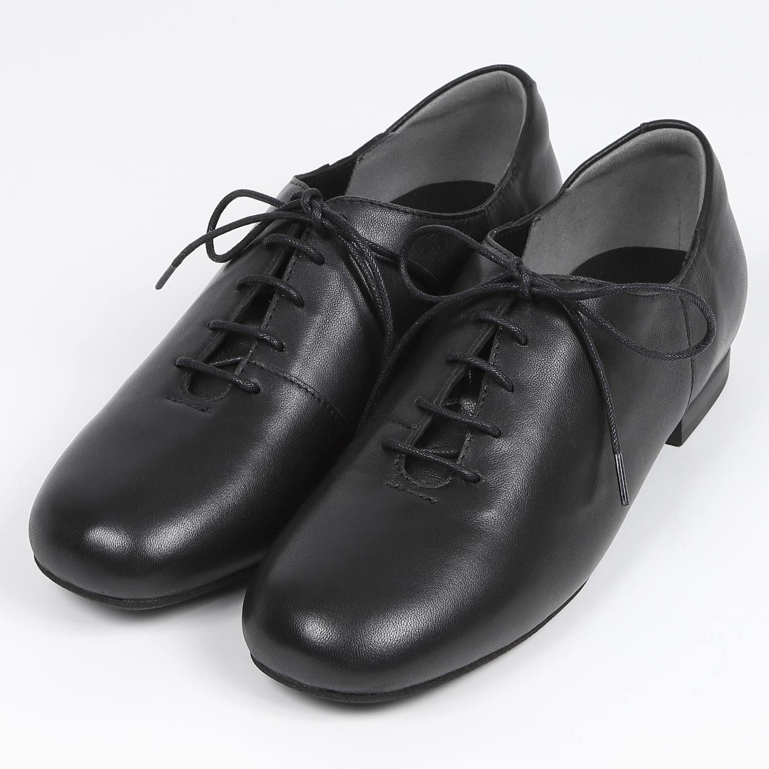 KISCOレースアップシューズ　ブラック