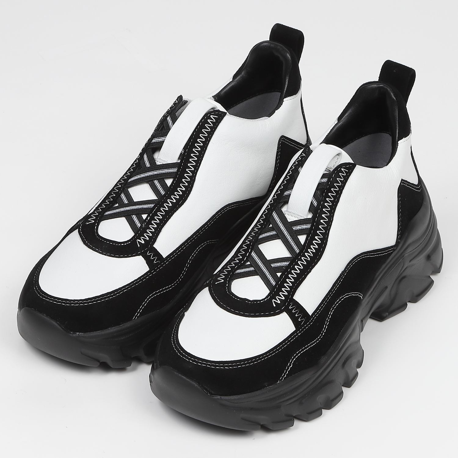 KISCO（キスコ）クロスゴムハイカットスニーカー ブラック｜BARCLAY