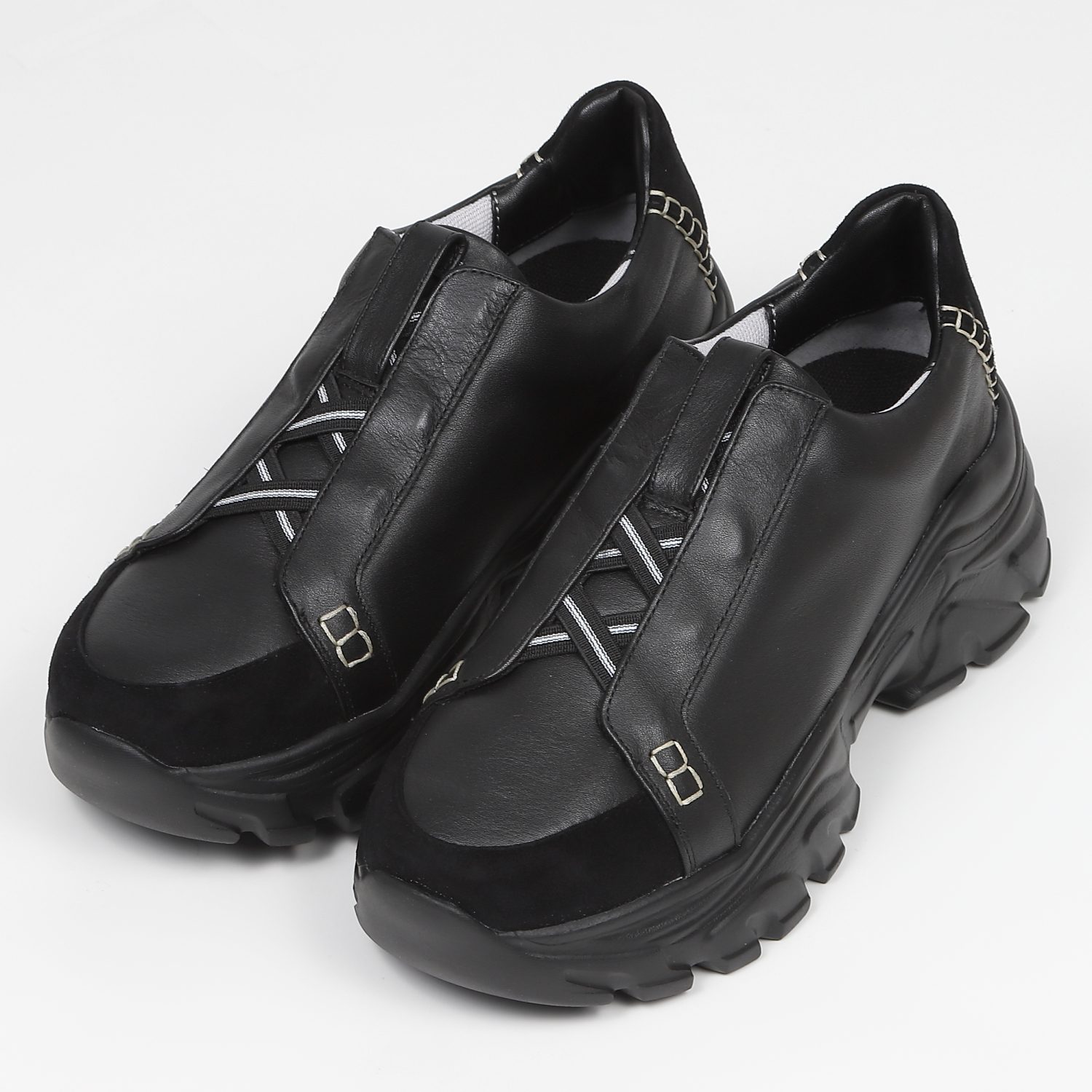 KISCOクロスゴムブラッチャースニーカー　ブラック