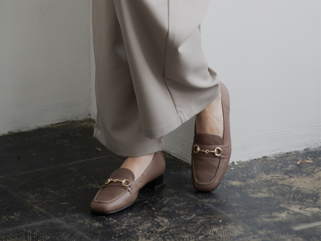 PICK UP COLLECTION　“Moccasin”