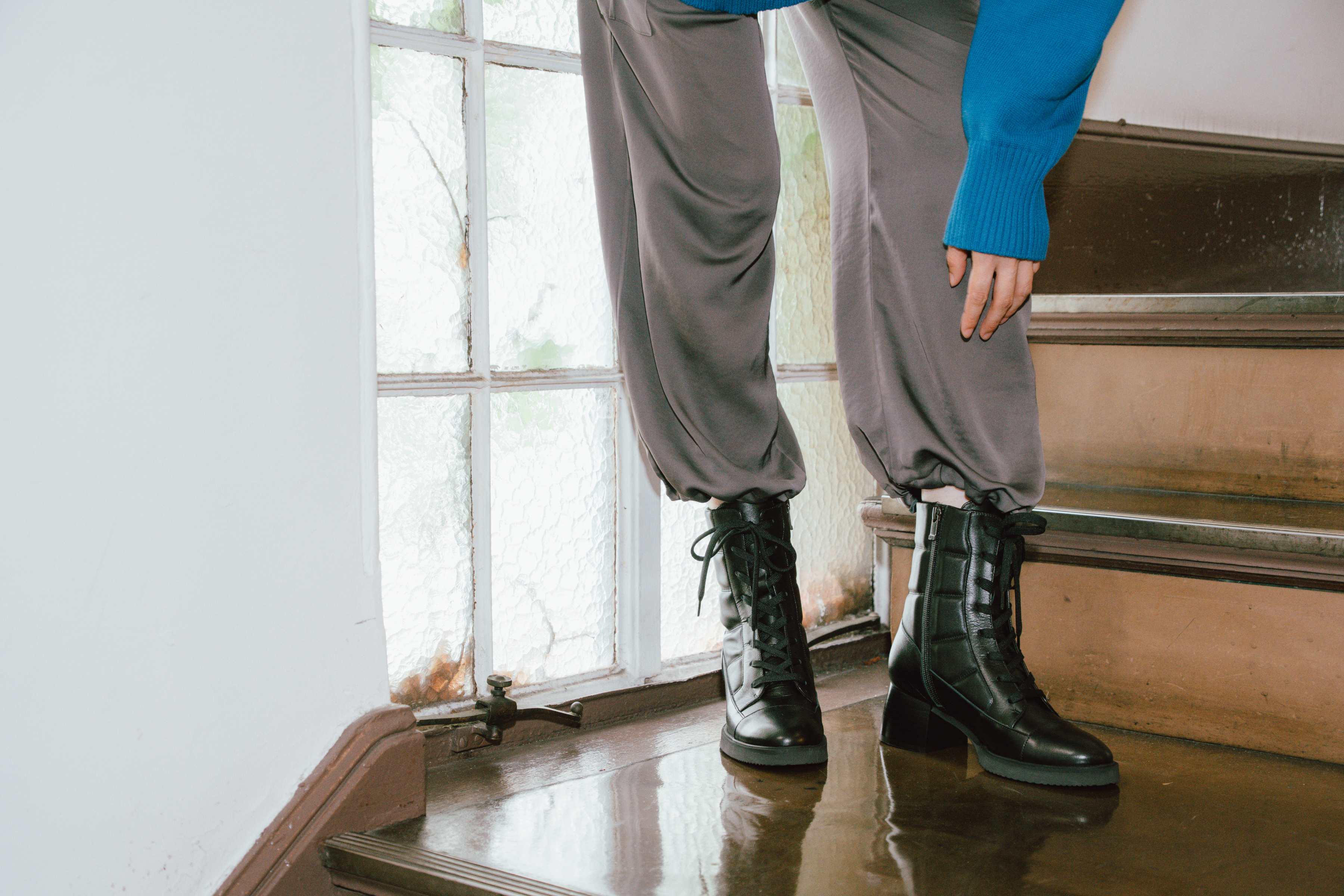 DOLCE＆GABBANA レザープレーントゥシューズ 黒 ポインテッドトゥ 2025年最新】D&G ／ Dolce＆Gabbana シューズ型：プレーントゥ